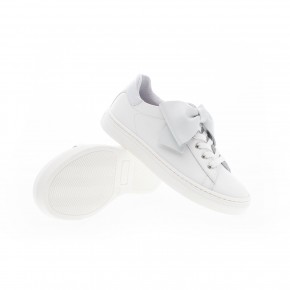 Witte sneaker met strik - 8541